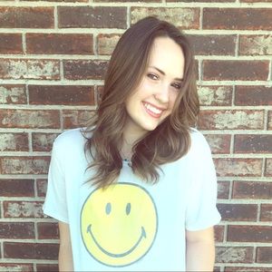 Meet your Posher, Caroline